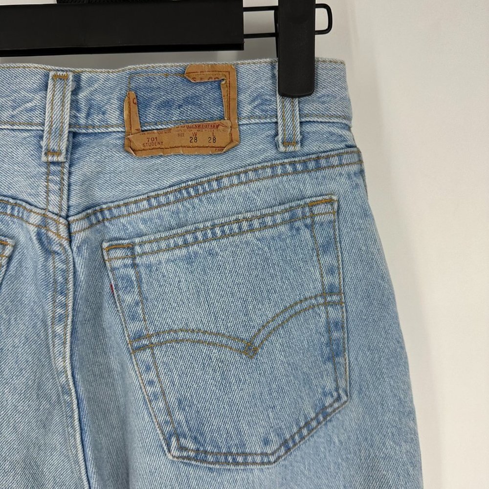 Vintage 1990's Levi's 701 Student Fit High Rise Straight Leg Jeans Light Wash 26 - Picture 4 of 6